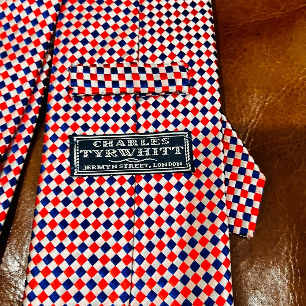 CHARLES TYRWHITT Men’s Tie